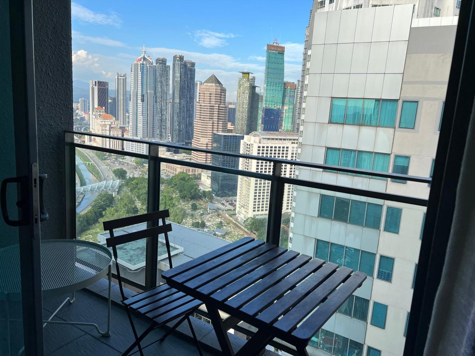 Apartment Summer By Klcc Kuala Lumpur