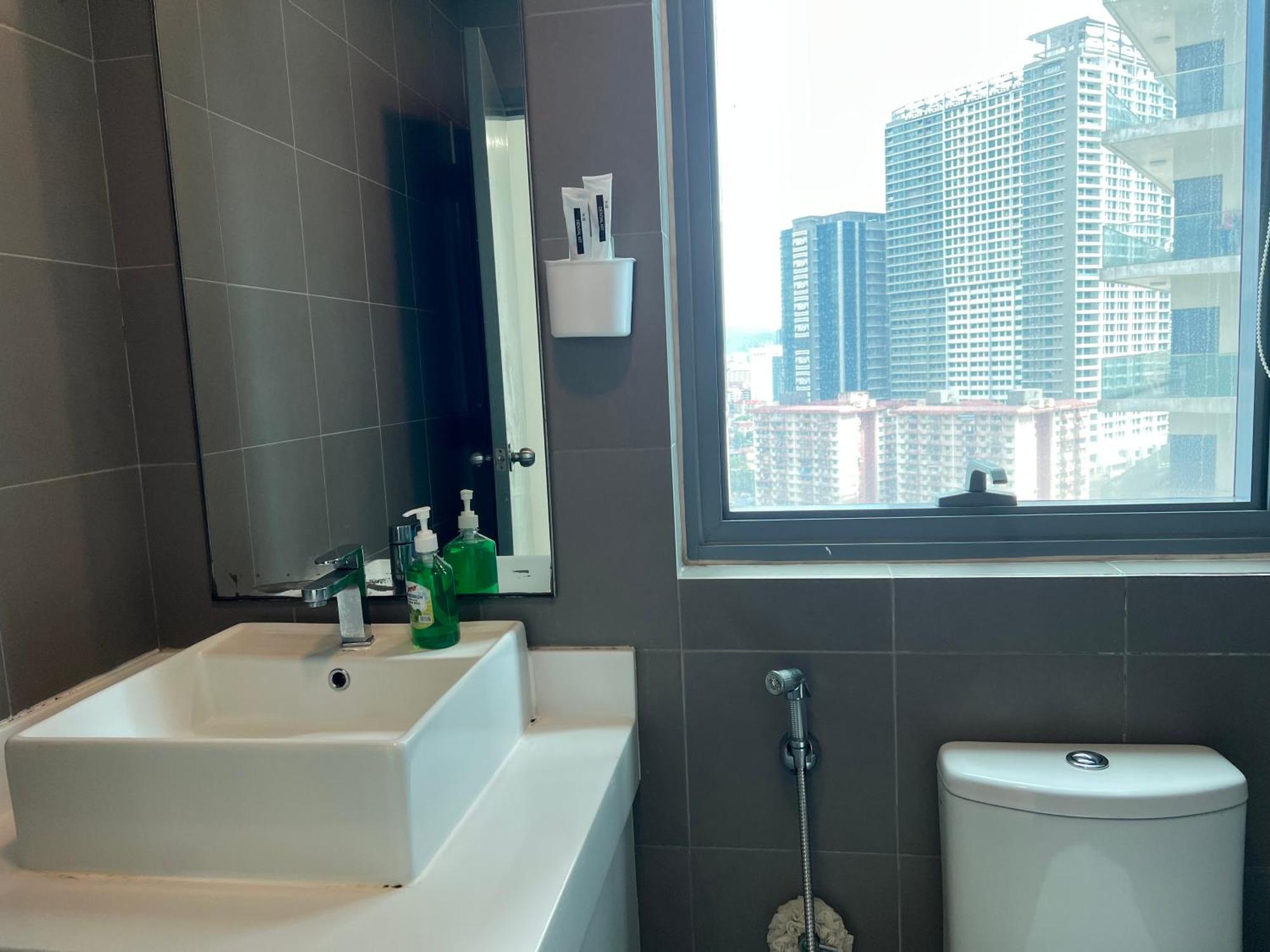 Apartment Summer By Klcc *