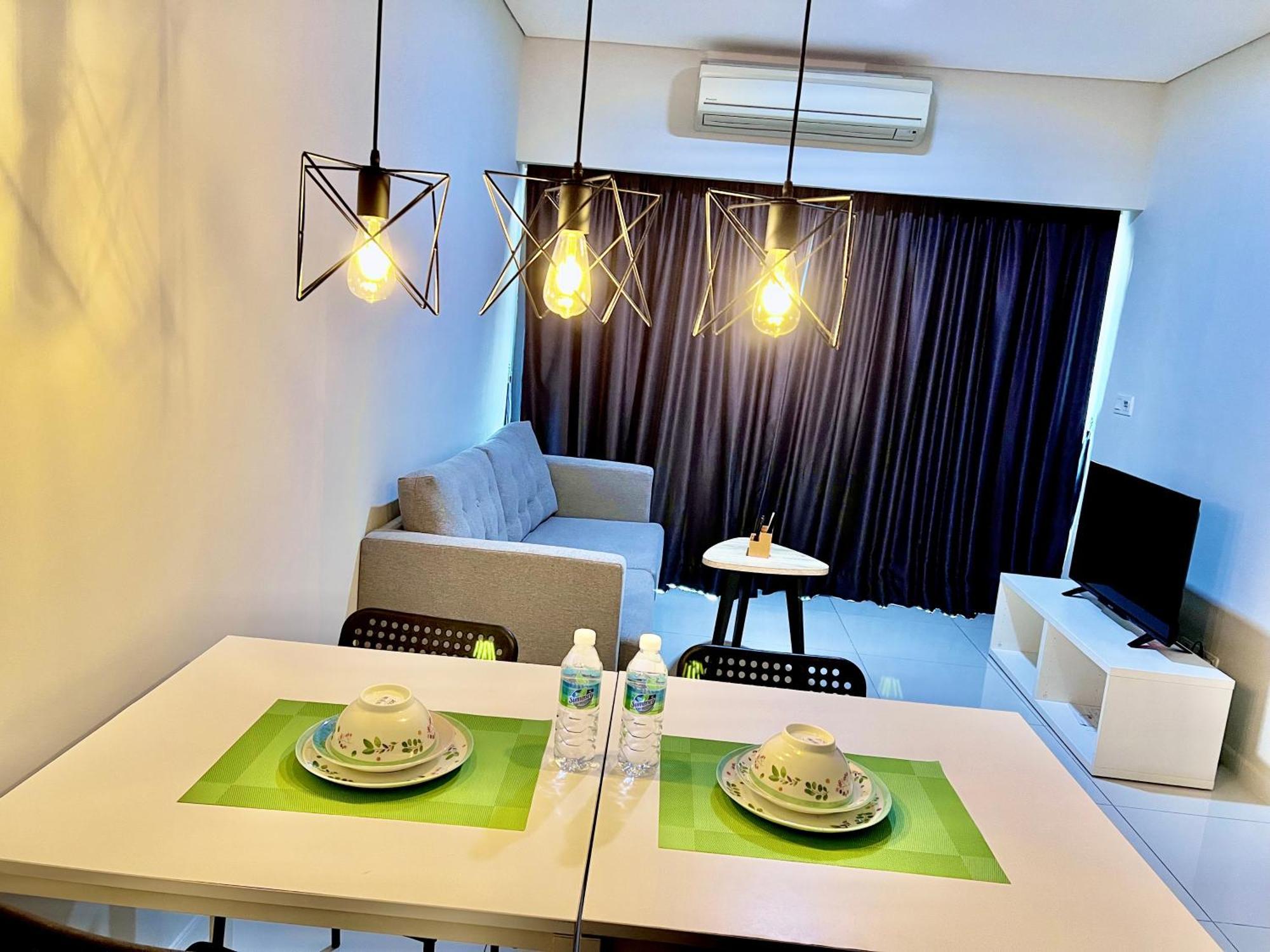 Apartment Summer By Klcc